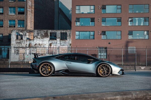 Eleron spate V2 Renato fibra carbon Lamborghini Huracan Evo 1016 Industries