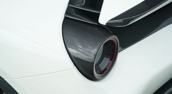 Ornamente stopuri fibra carbon Ferrari 488 Pista Novitec