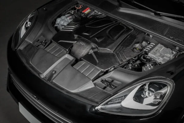 Admisie sport Porsche Cayenne V6 fibra carbon 2018 + EVENTURI