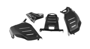 Capac motor fibra carbon ESTESO Ferrari Purosangue NOVITEC